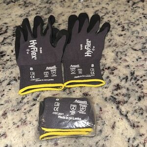 Ansell HyFlex 11-841 Foam Nitrile Gloves ANSI 4